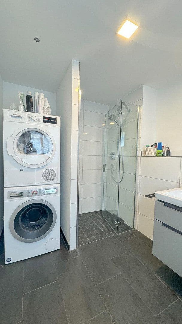 Prodej domu 145 m², pozemek 150 m², Mannheim, Bádensko-Württembersko Prodej domu 145 m², pozemek 150 m², Mannheim, Bádensko-Württembersko