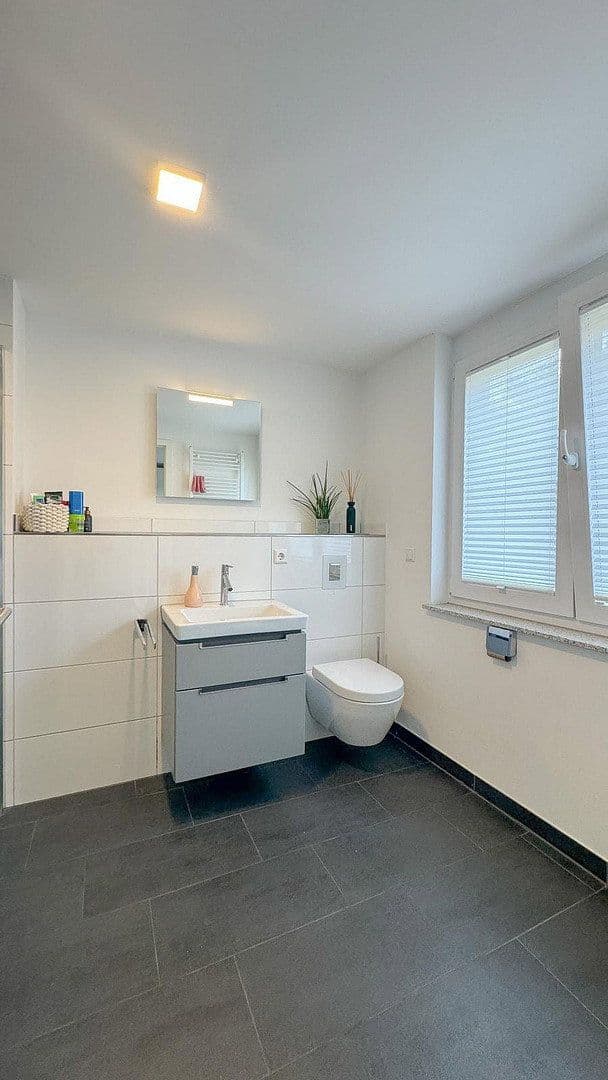 Prodej domu 145 m², pozemek 150 m², Mannheim, Bádensko-Württembersko Prodej domu 145 m², pozemek 150 m², Mannheim, Bádensko-Württembersko