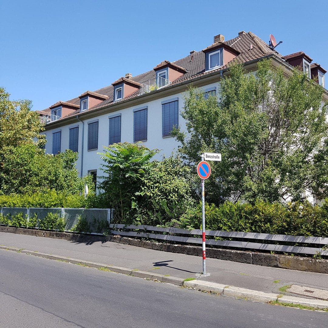 Pronájem bytu 4+1 125 m², Würzburg, Bavorsko Pronájem bytu 4+1 125 m², Würzburg, Bavorsko