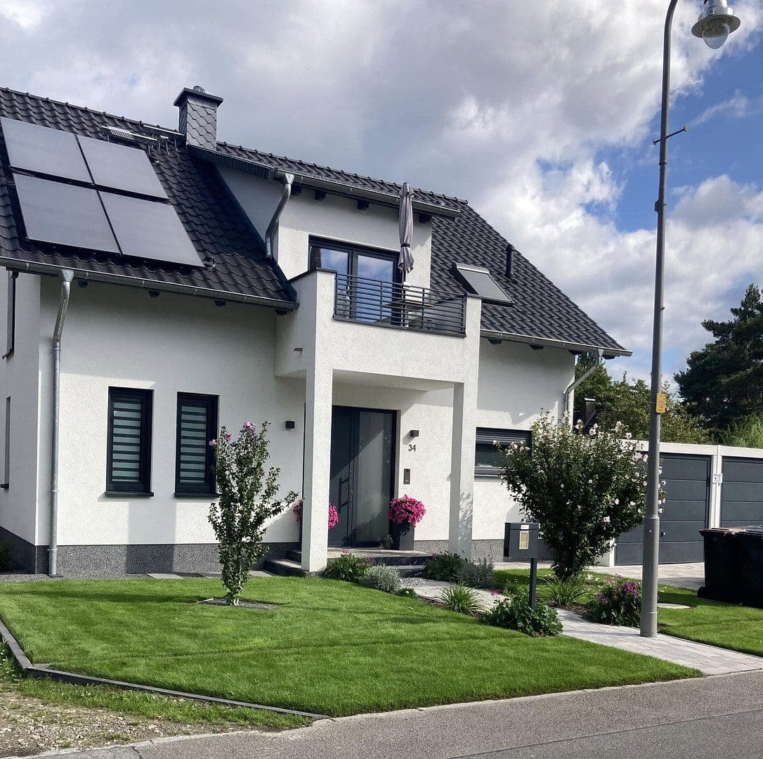 Prodej domu 155 m², pozemek 497 m², Berlin, Berlín Prodej domu 155 m², pozemek 497 m², Berlin, Berlín