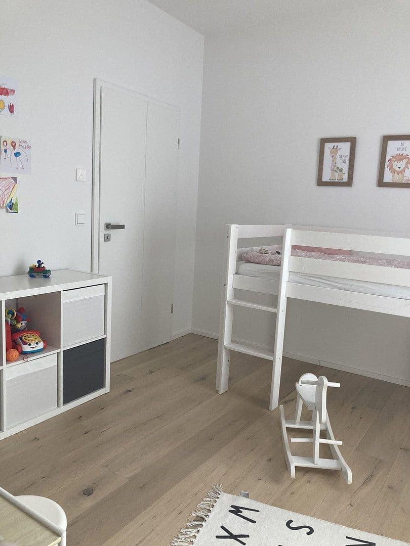 Prodej domu 155 m², pozemek 497 m², Berlin, Berlín Prodej domu 155 m², pozemek 497 m², Berlin, Berlín