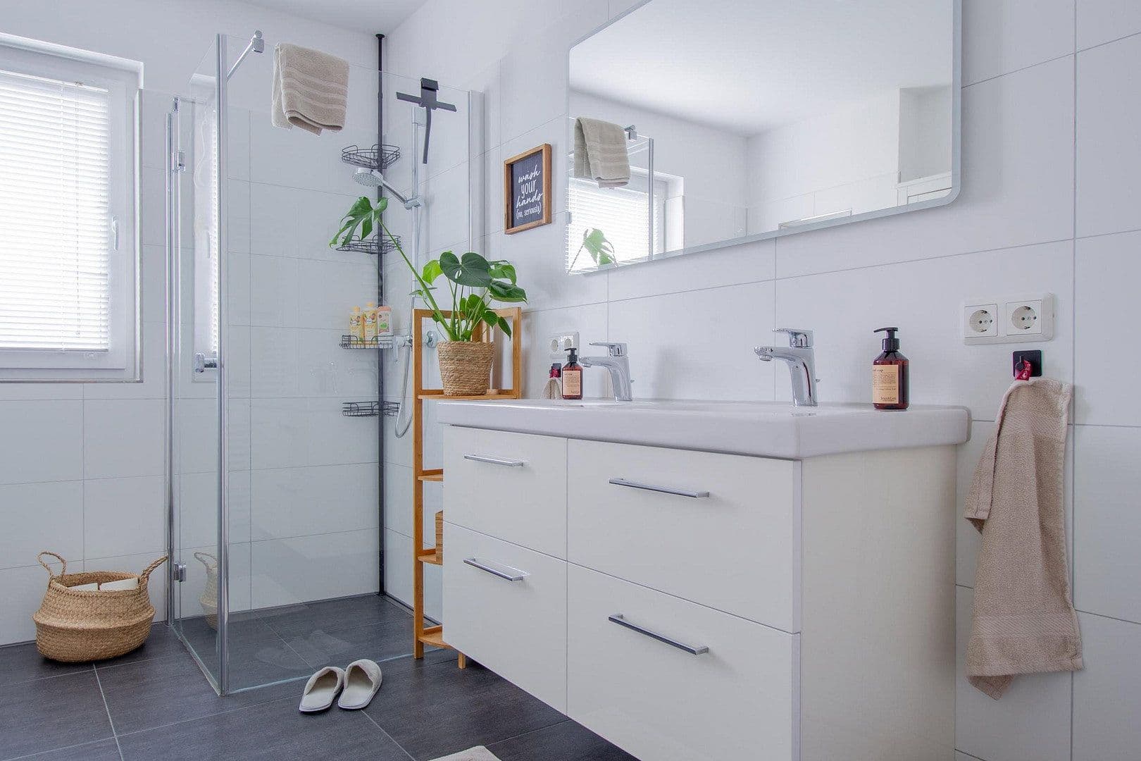 Prodej bytu 3+1 114 m², Wolfsburg, Dolní Sasko Prodej bytu 3+1 114 m², Wolfsburg, Dolní Sasko