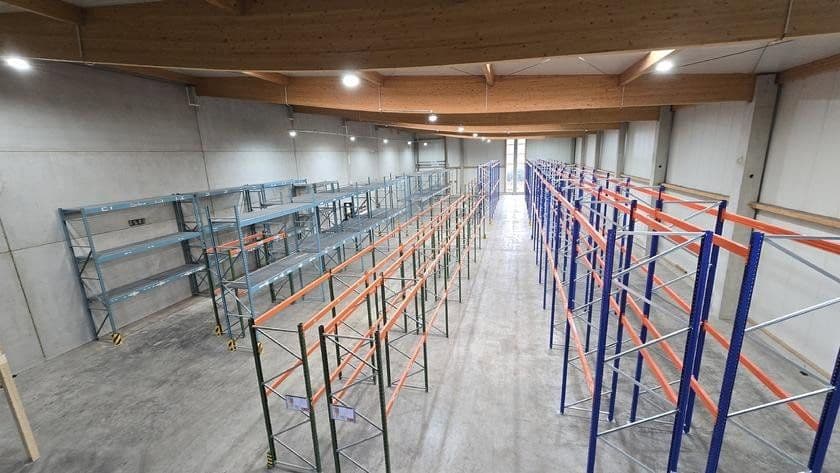 Pronájem nebytového prostoru 1.206 m², Egelsees 13, Siegenburg, Bavorsko Pronájem nebytového prostoru 1.206 m², Egelsees 13, Siegenburg, Bavorsko