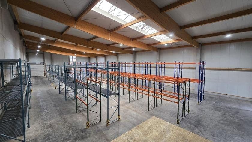 Pronájem nebytového prostoru 1.206 m², Egelsees 13, Siegenburg, Bavorsko Pronájem nebytového prostoru 1.206 m², Egelsees 13, Siegenburg, Bavorsko