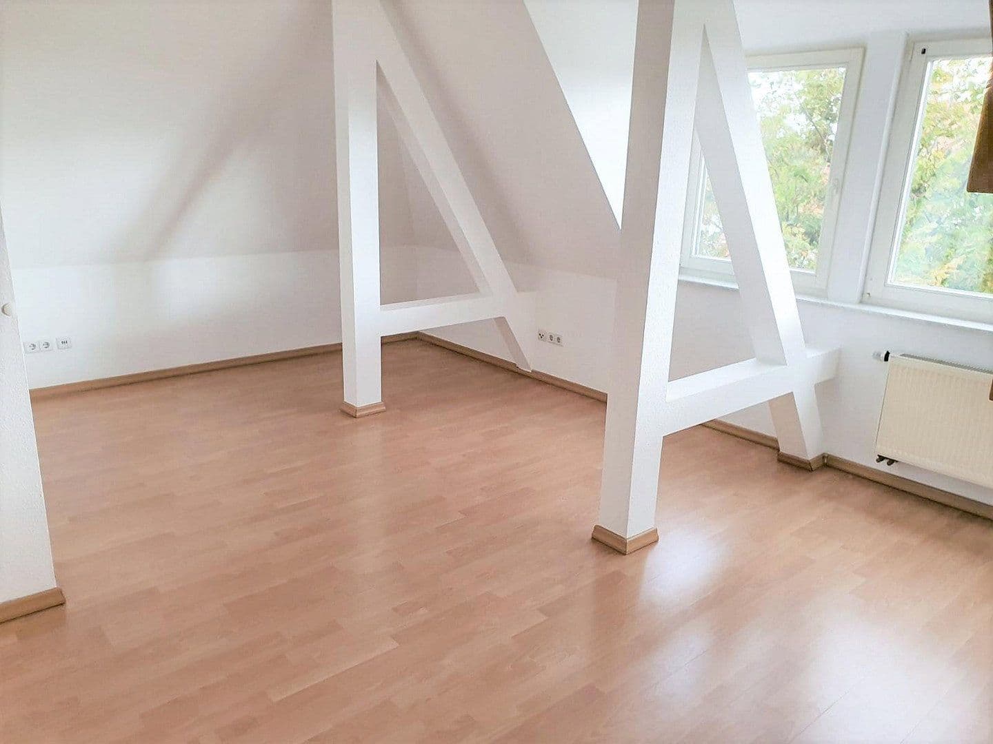 Pronájem bytu 2+1 52 m², Heinrich-Kaps-Str. 2, Leipzig, Sasko Pronájem bytu 2+1 52 m², Heinrich-Kaps-Str. 2, Leipzig, Sasko