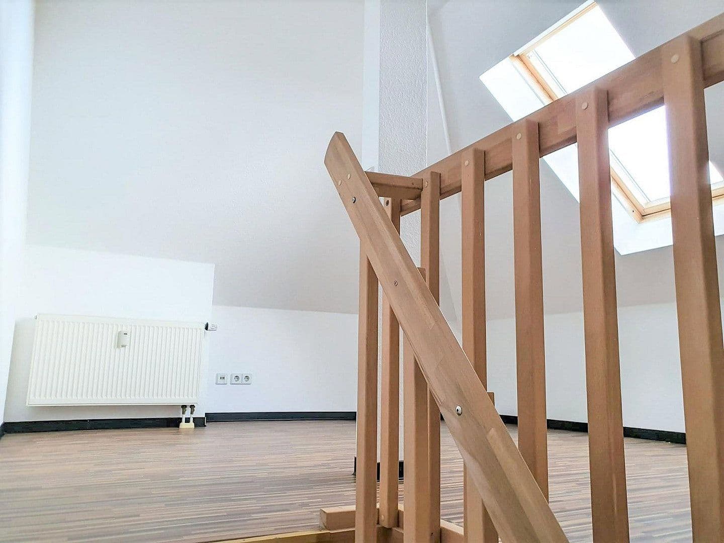 Pronájem bytu 2+1 52 m², Heinrich-Kaps-Str. 2, Leipzig, Sasko Pronájem bytu 2+1 52 m², Heinrich-Kaps-Str. 2, Leipzig, Sasko