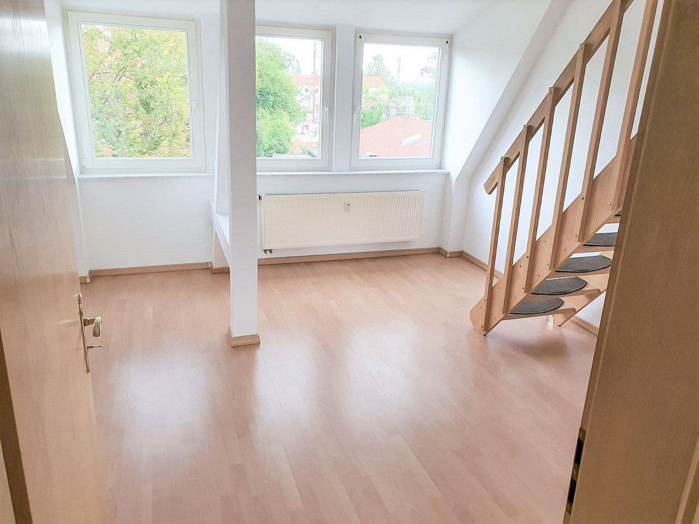 Pronájem bytu 2+1 52 m², Heinrich-Kaps-Str. 2, Leipzig, Sasko Pronájem bytu 2+1 52 m², Heinrich-Kaps-Str. 2, Leipzig, Sasko