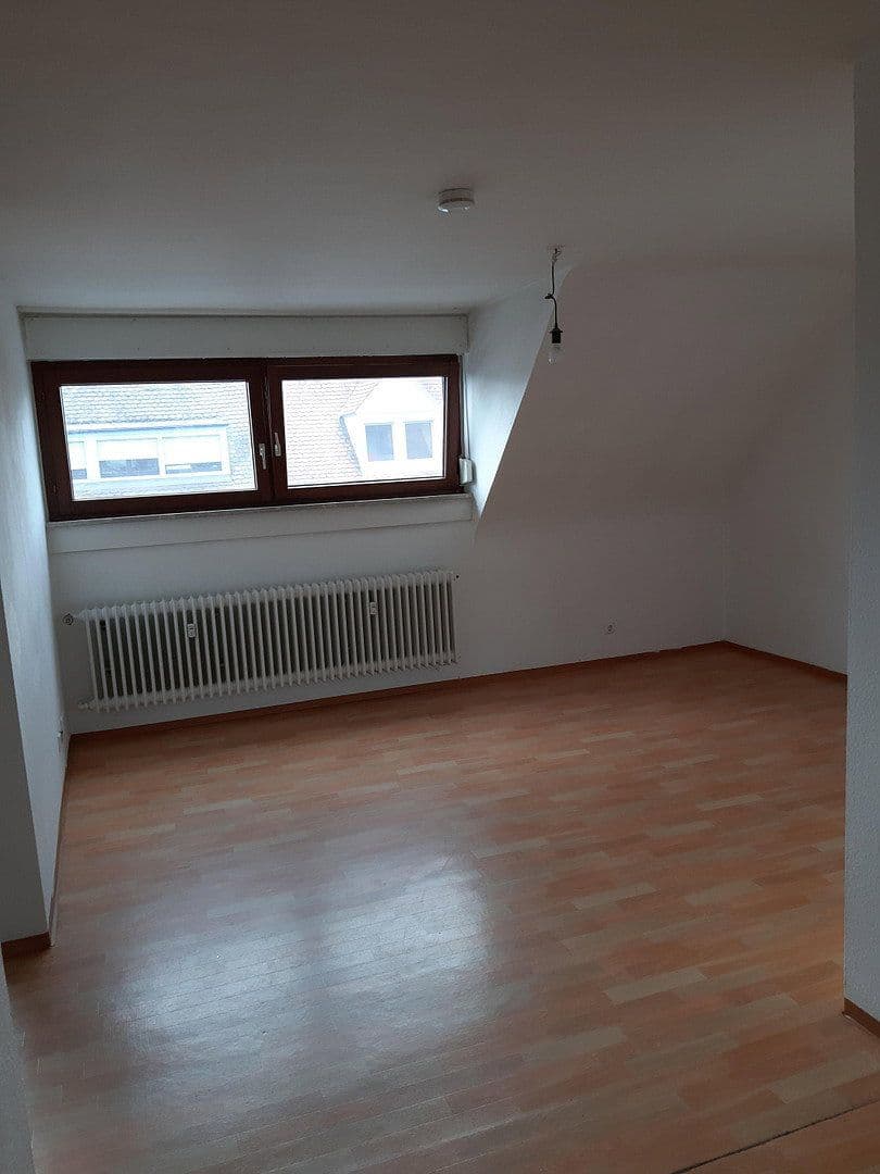 Pronájem bytu 1+kk 44 m², Karlsruhe, Bádensko-Württembersko Pronájem bytu 1+kk 44 m², Karlsruhe, Bádensko-Württembersko