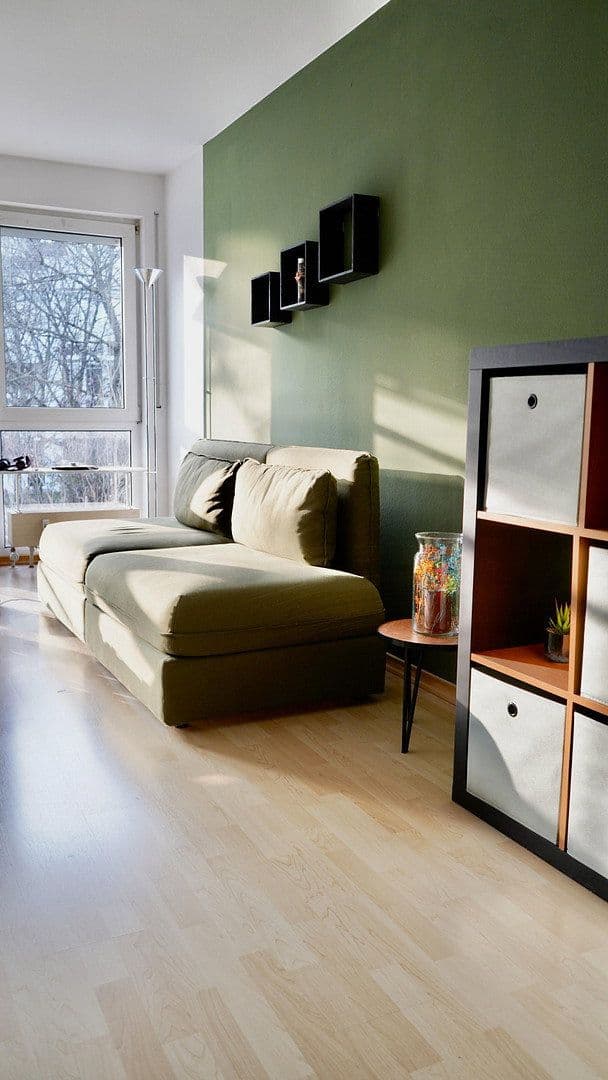 Pronájem bytu 2+1 63 m², Paula-Ludwig-Weg, München, Bavorsko Pronájem bytu 2+1 63 m², Paula-Ludwig-Weg, München, Bavorsko