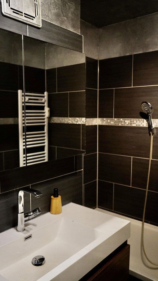 Pronájem bytu 2+1 63 m², Paula-Ludwig-Weg, München, Bavorsko Pronájem bytu 2+1 63 m², Paula-Ludwig-Weg, München, Bavorsko