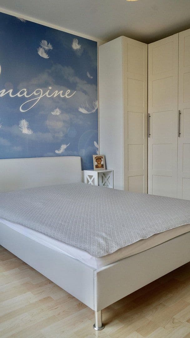 Pronájem bytu 2+1 63 m², Paula-Ludwig-Weg, München, Bavorsko Pronájem bytu 2+1 63 m², Paula-Ludwig-Weg, München, Bavorsko