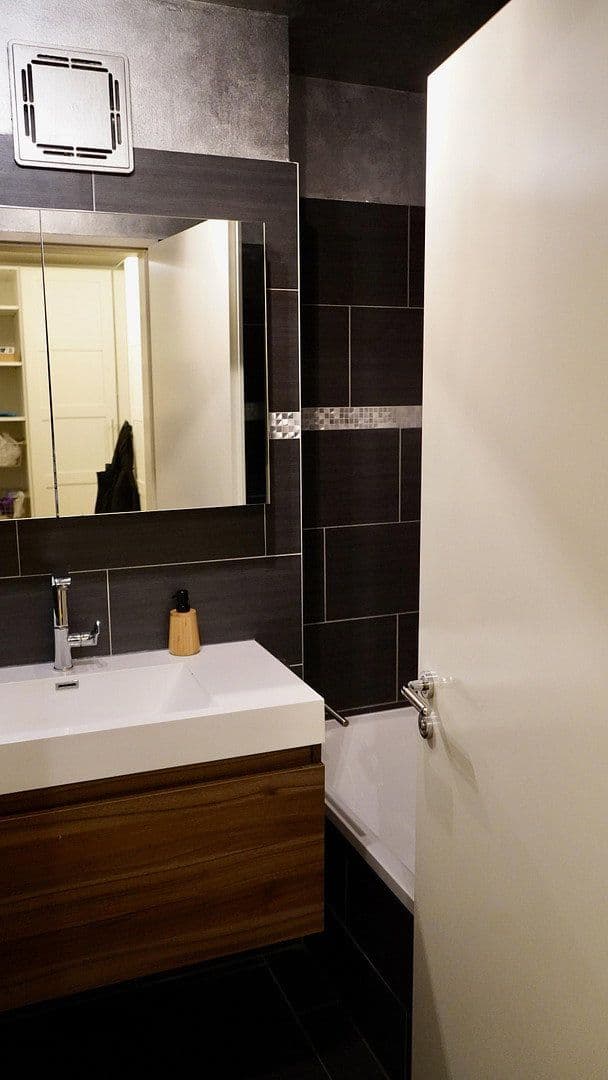 Pronájem bytu 2+1 63 m², Paula-Ludwig-Weg, München, Bavorsko Pronájem bytu 2+1 63 m², Paula-Ludwig-Weg, München, Bavorsko