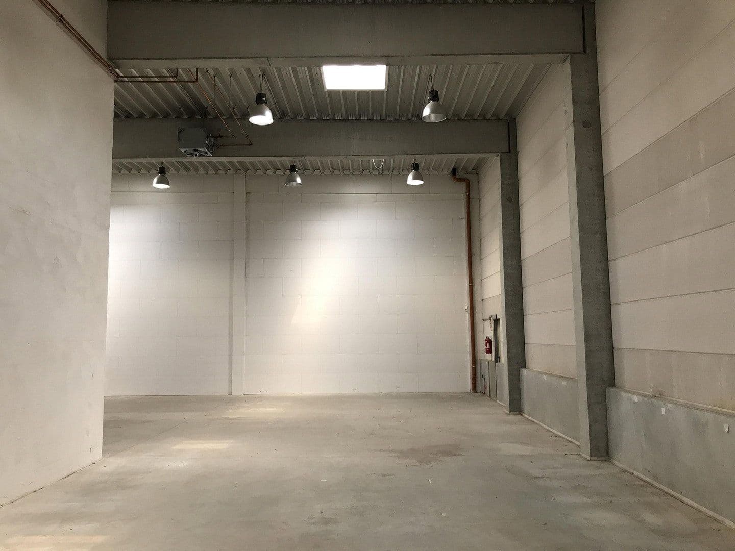 Pronájem nebytového prostoru 640 m², Hamburg, Hamburg Pronájem nebytového prostoru 640 m², Hamburg, Hamburg