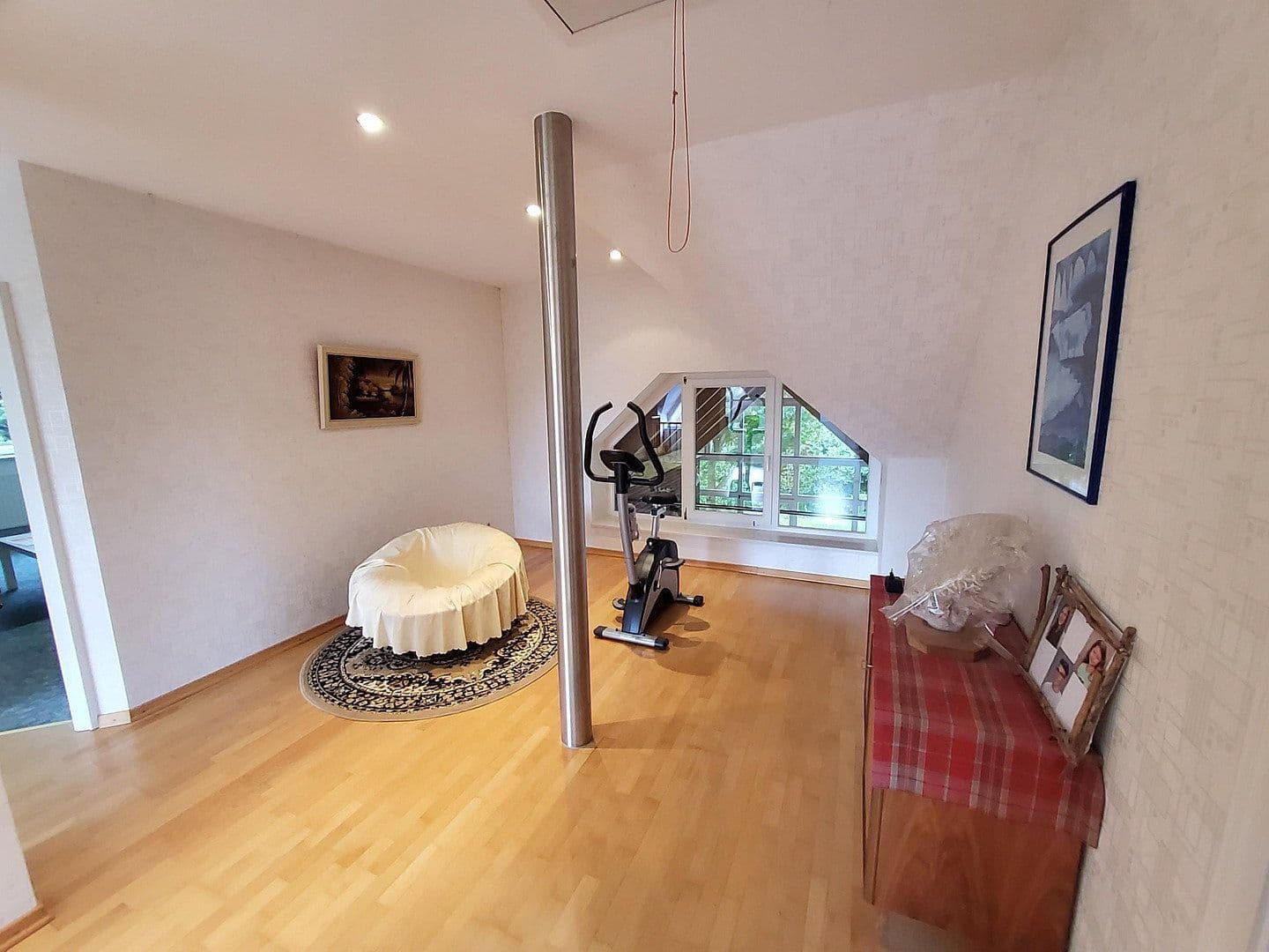 Prodej domu 264 m², pozemek 1.464 m², Wesselburen, Šlesvicko-Holštýnsko Prodej domu 264 m², pozemek 1.464 m², Wesselburen, Šlesvicko-Holštýnsko