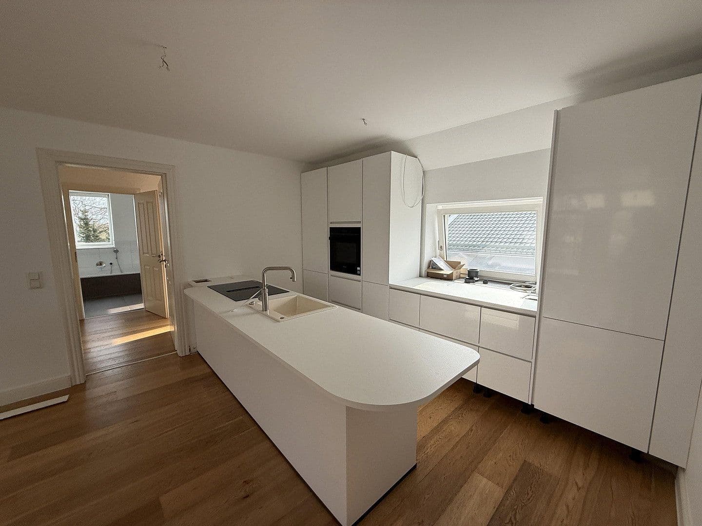 Pronájem bytu 3+kk 110 m², Wilhelminenstr. 14, Glücksburg, Šlesvicko-Holštýnsko Pronájem bytu 3+kk 110 m², Wilhelminenstr. 14, Glücksburg, Šlesvicko-Holštýnsko