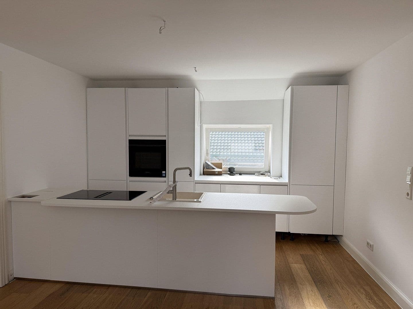 Pronájem bytu 3+kk 110 m², Wilhelminenstr. 14, Glücksburg, Šlesvicko-Holštýnsko Pronájem bytu 3+kk 110 m², Wilhelminenstr. 14, Glücksburg, Šlesvicko-Holštýnsko