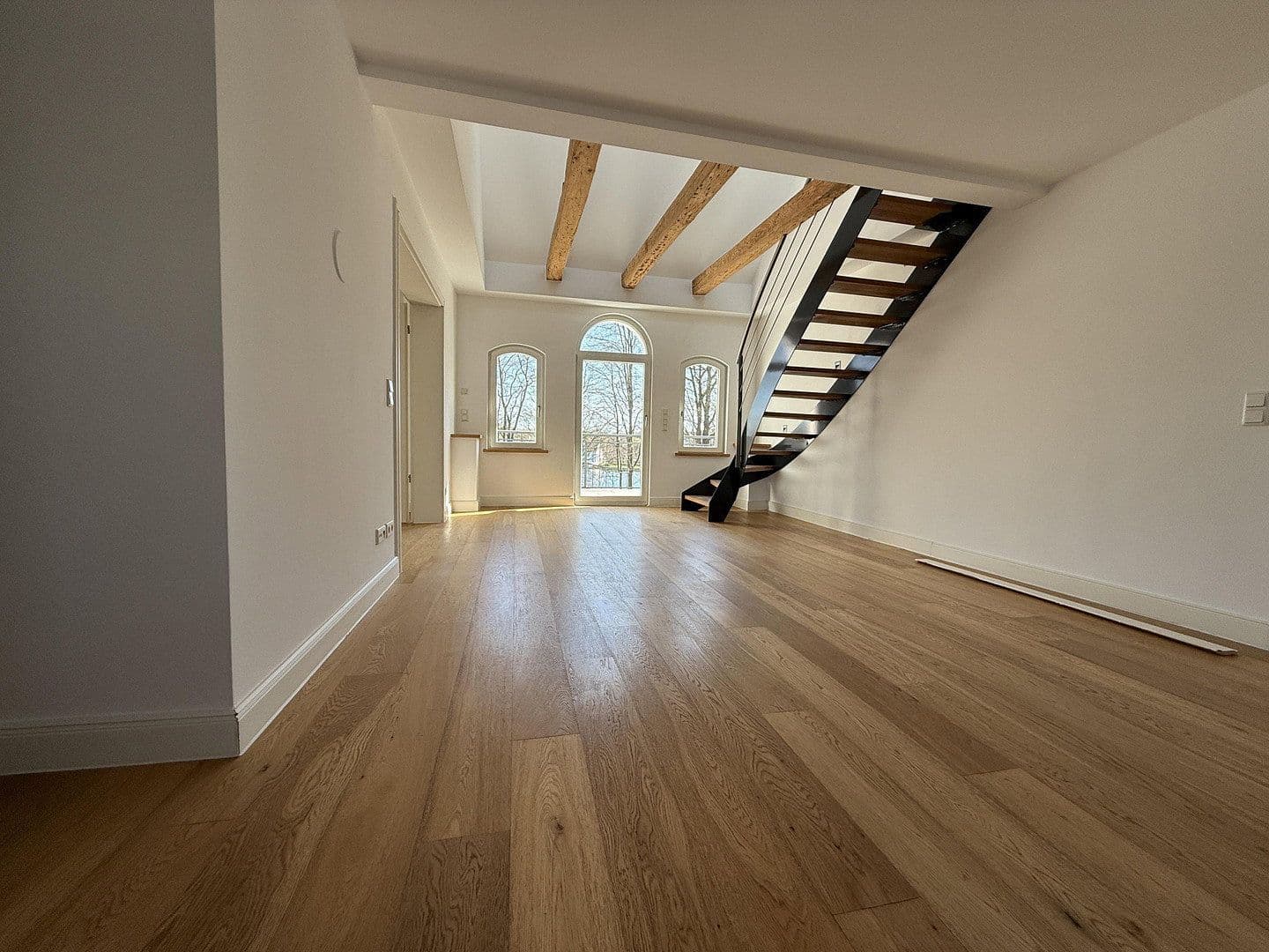 Pronájem bytu 3+kk 110 m², Wilhelminenstr. 14, Glücksburg, Šlesvicko-Holštýnsko Pronájem bytu 3+kk 110 m², Wilhelminenstr. 14, Glücksburg, Šlesvicko-Holštýnsko