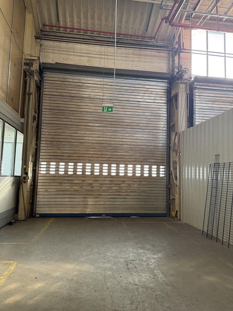 Pronájem nebytového prostoru 2.170 m², Magdeburgerstrasse 37, Gelsenkirchen, Severní Porýní-Vestfálsko Pronájem nebytového prostoru 2.170 m², Magdeburgerstrasse 37, Gelsenkirchen, Severní Porýní-Vestfálsko