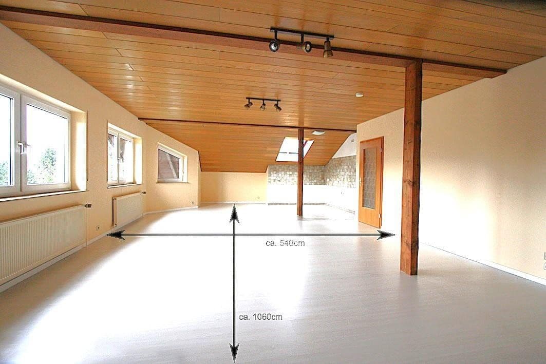 Pronájem bytu 3+1 98 m², Hünstetten, Hessen Pronájem bytu 3+1 98 m², Hünstetten, Hessen