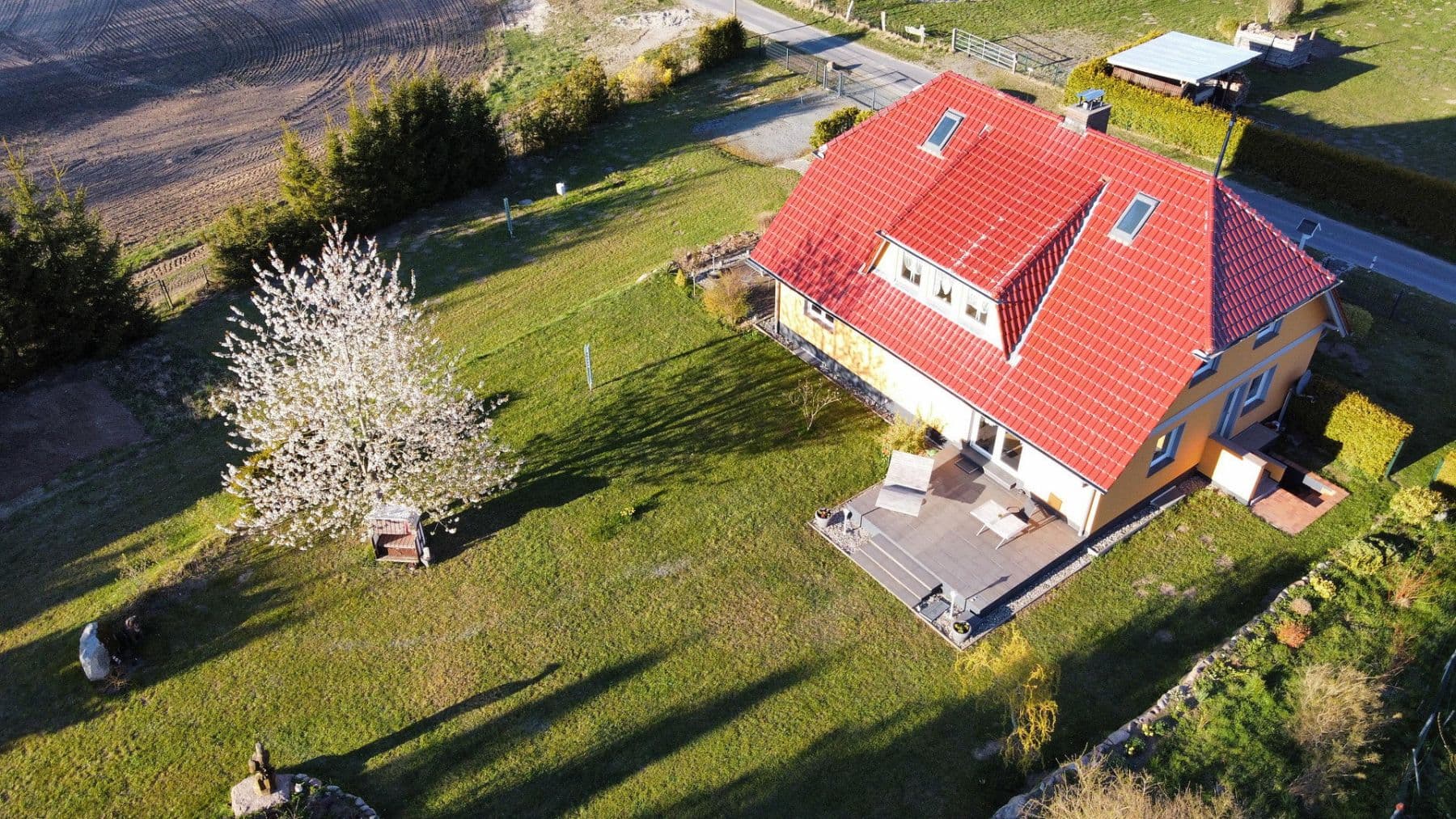 Prodej domu 220 m², pozemek 2.235 m², Garz, Mecklenburg-Vorpommern Prodej domu 220 m², pozemek 2.235 m², Garz, Mecklenburg-Vorpommern