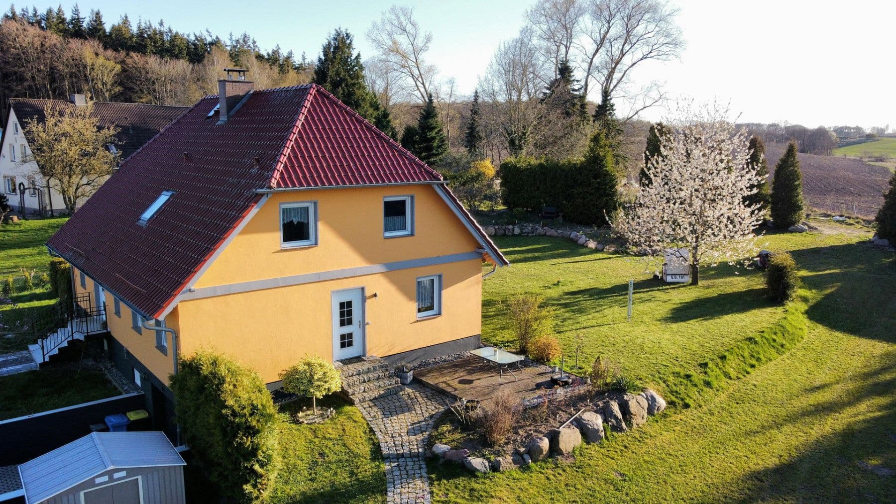 Prodej domu 220 m², pozemek 2.235 m², Garz, Mecklenburg-Vorpommern Prodej domu 220 m², pozemek 2.235 m², Garz, Mecklenburg-Vorpommern