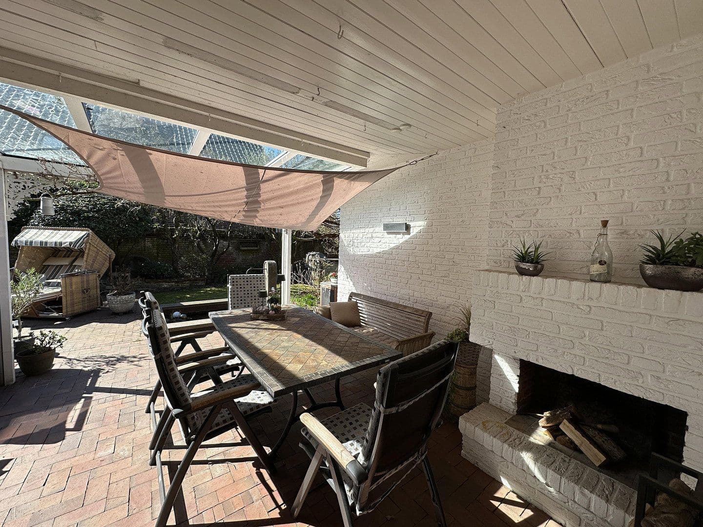 Prodej domu 300 m², pozemek 984 m², Bad Zwischenahn, Dolní Sasko Prodej domu 300 m², pozemek 984 m², Bad Zwischenahn, Dolní Sasko