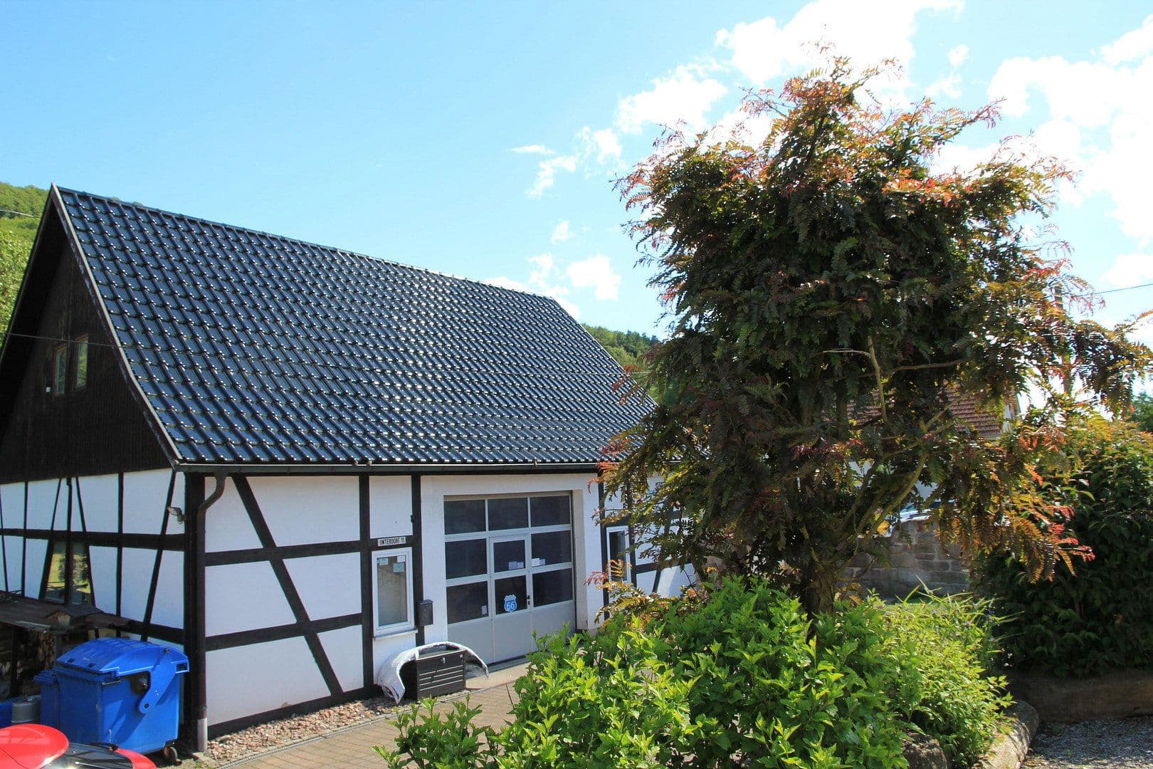 Prodej domu 585 m², pozemek 3.182 m², Rippershausen, Durynsko Prodej domu 585 m², pozemek 3.182 m², Rippershausen, Durynsko