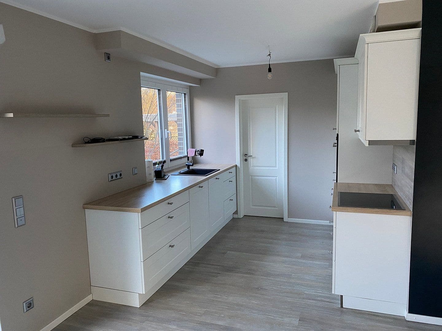 Pronájem domu 152 m², pozemek 300 m², Hamburg, Hamburg Pronájem domu 152 m², pozemek 300 m², Hamburg, Hamburg