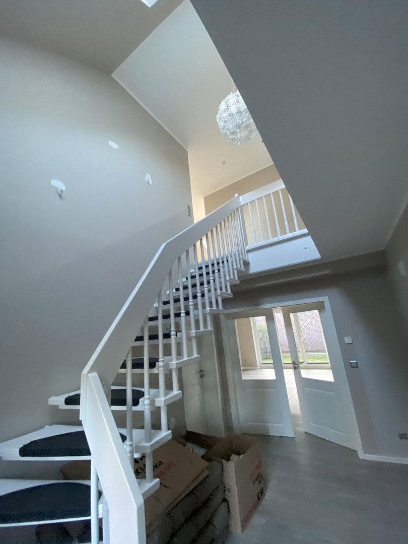 Pronájem domu 152 m², pozemek 300 m², Hamburg, Hamburg Pronájem domu 152 m², pozemek 300 m², Hamburg, Hamburg