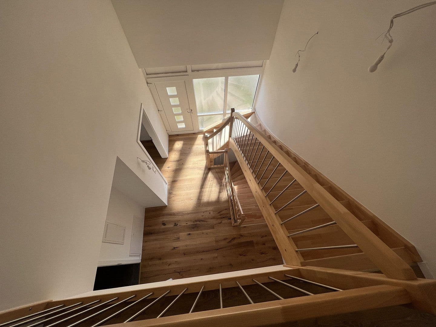 Prodej domu 200 m², pozemek 555 m², Niederkleener Strasse 27, Langgöns, Hessen Prodej domu 200 m², pozemek 555 m², Niederkleener Strasse 27, Langgöns, Hessen