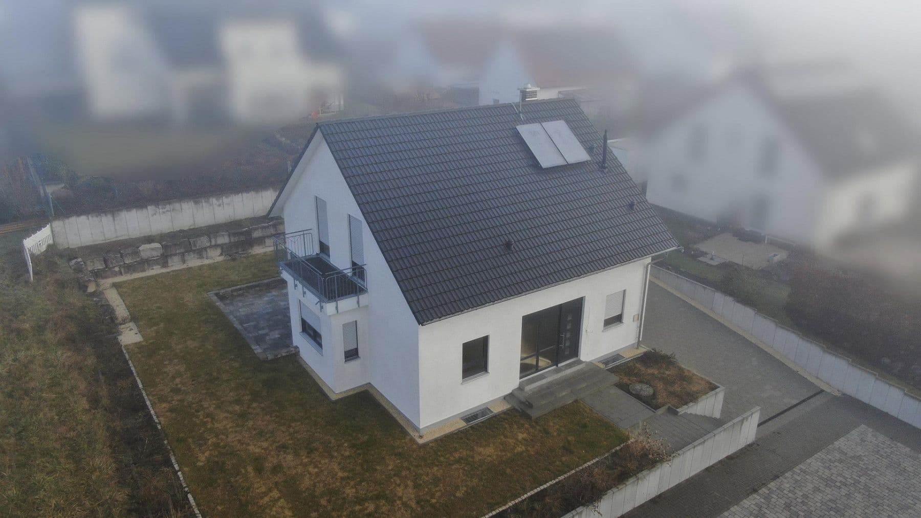 Prodej domu 200 m², pozemek 555 m², Niederkleener Strasse 27, Langgöns, Hessen Prodej domu 200 m², pozemek 555 m², Niederkleener Strasse 27, Langgöns, Hessen