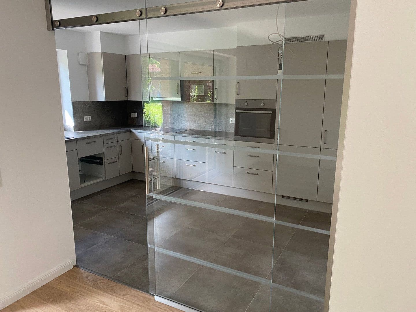 Pronájem bytu 3+1 94 m², Theodor-Storm-Straße 64, Hanerau-Hademarschen, Šlesvicko-Holštýnsko Pronájem bytu 3+1 94 m², Theodor-Storm-Straße 64, Hanerau-Hademarschen, Šlesvicko-Holštýnsko