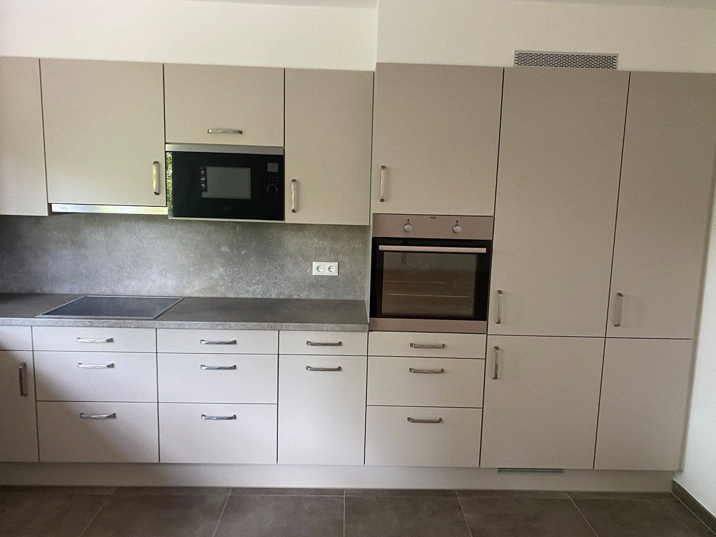 Pronájem bytu 3+1 94 m², Theodor-Storm-Straße 64, Hanerau-Hademarschen, Šlesvicko-Holštýnsko Pronájem bytu 3+1 94 m², Theodor-Storm-Straße 64, Hanerau-Hademarschen, Šlesvicko-Holštýnsko