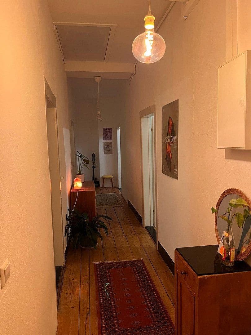 Pronájem bytu 4+1 90 m², Karlsruhe, Bádensko-Württembersko Pronájem bytu 4+1 90 m², Karlsruhe, Bádensko-Württembersko