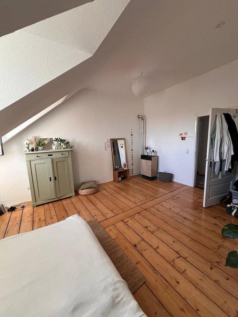 Pronájem bytu 4+1 90 m², Karlsruhe, Bádensko-Württembersko Pronájem bytu 4+1 90 m², Karlsruhe, Bádensko-Württembersko