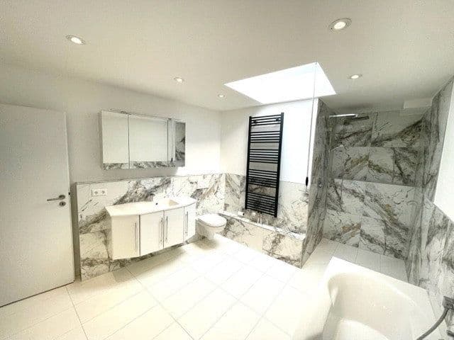 Pronájem bytu 4+1 120 m², Durmersheim, Bádensko-Württembersko Pronájem bytu 4+1 120 m², Durmersheim, Bádensko-Württembersko