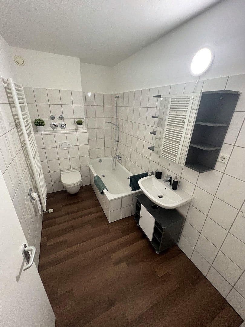 Pronájem bytu 1+1 32 m², Oberursel (Taunus), Hessen Pronájem bytu 1+1 32 m², Oberursel (Taunus), Hessen