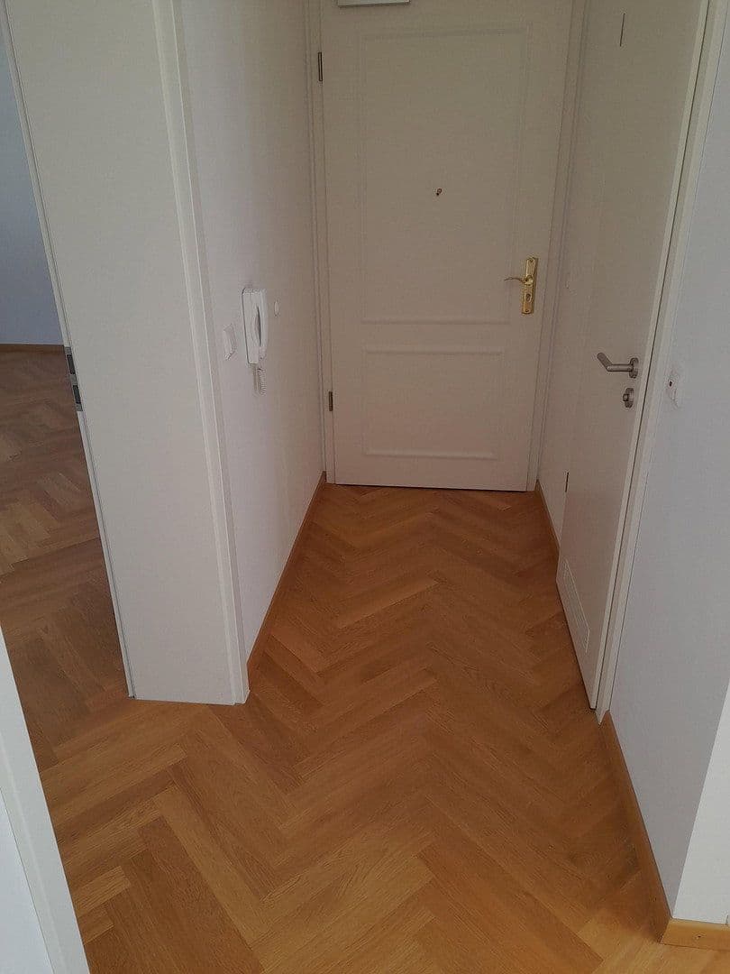 Pronájem bytu 2+kk 74 m², München, Bavorsko Pronájem bytu 2+kk 74 m², München, Bavorsko