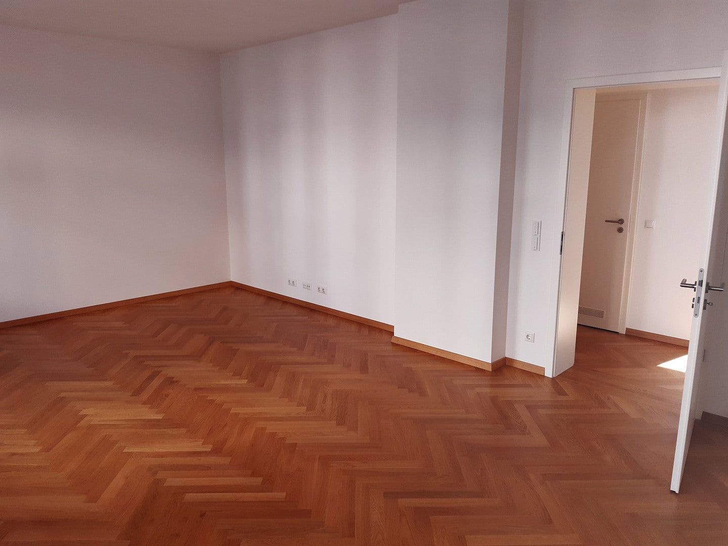 Pronájem bytu 2+kk 74 m², München, Bavorsko Pronájem bytu 2+kk 74 m², München, Bavorsko
