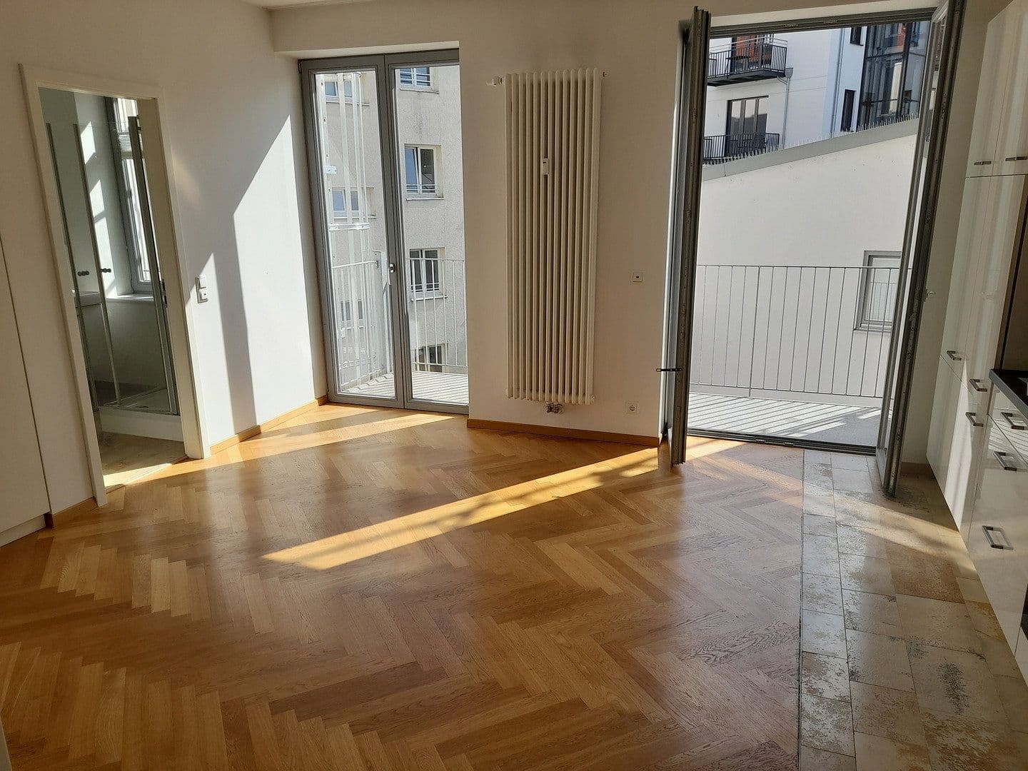 Pronájem bytu 2+kk 74 m², München, Bavorsko Pronájem bytu 2+kk 74 m², München, Bavorsko