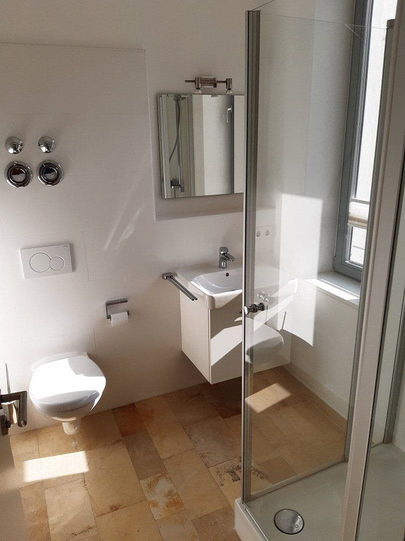 Pronájem bytu 2+kk 74 m², München, Bavorsko Pronájem bytu 2+kk 74 m², München, Bavorsko