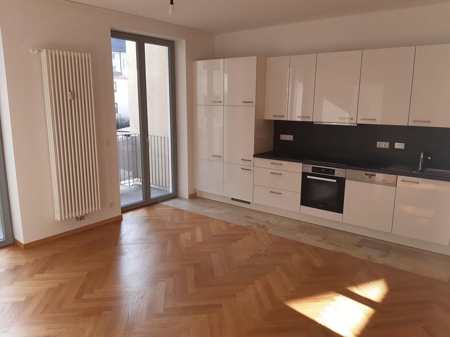 Pronájem bytu 2+kk 74 m², München, Bavorsko Pronájem bytu 2+kk 74 m², München, Bavorsko
