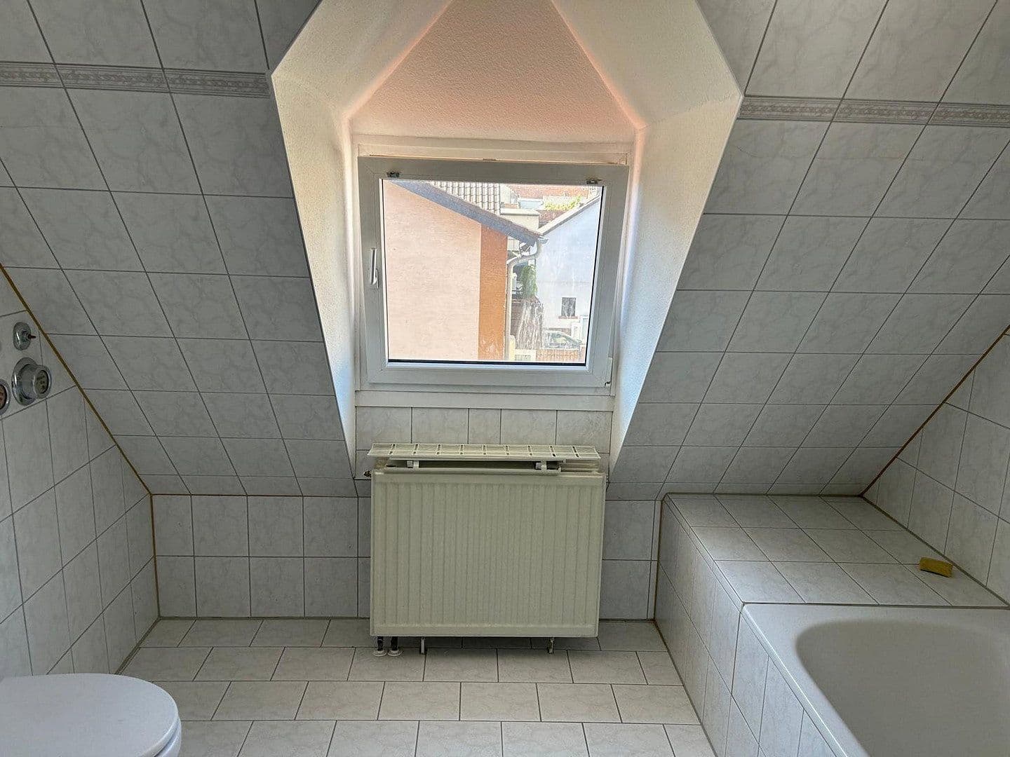 Pronájem bytu 2+1 50 m², Dietzenbach, Hessen Pronájem bytu 2+1 50 m², Dietzenbach, Hessen