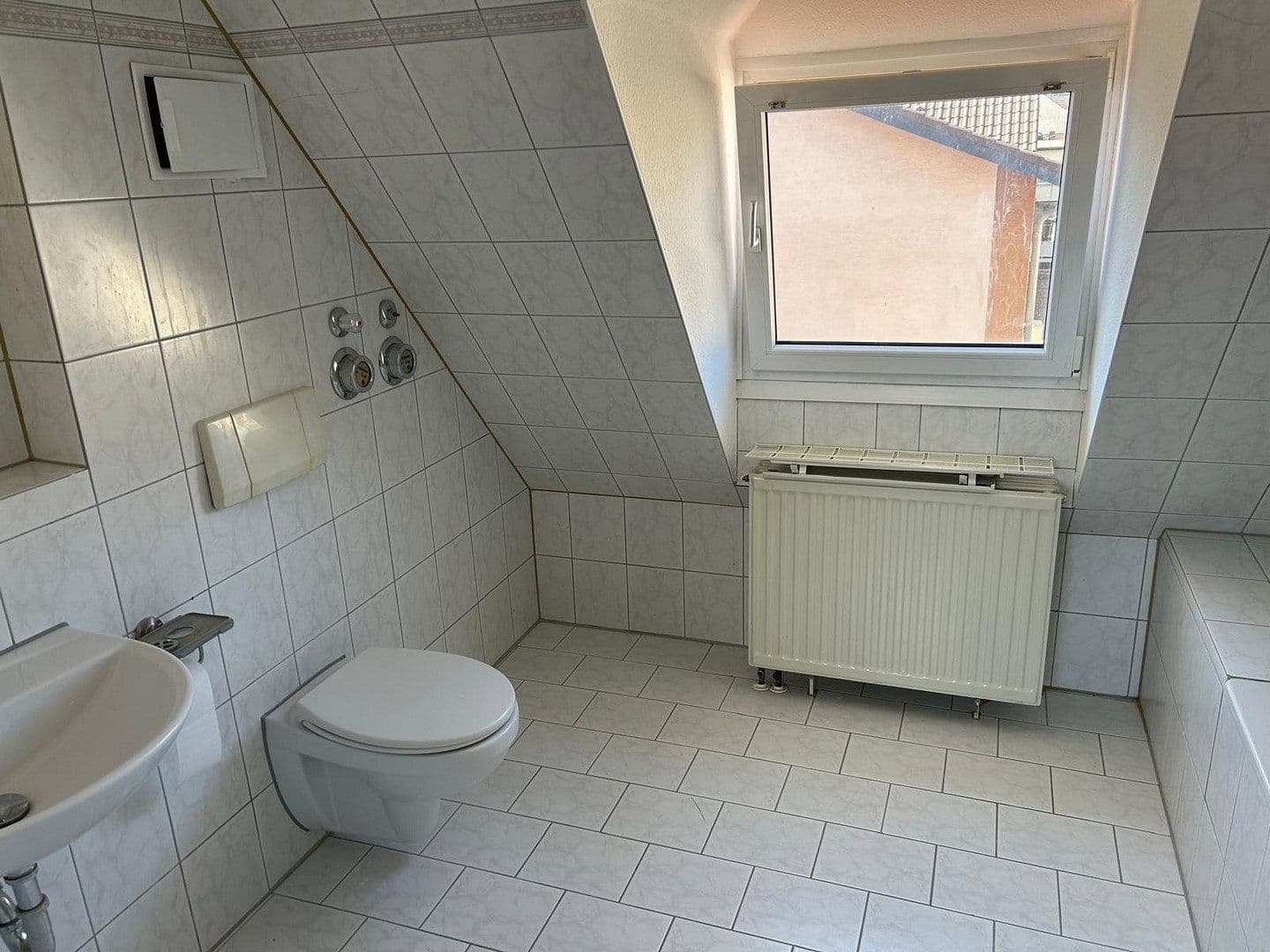 Pronájem bytu 2+1 50 m², Dietzenbach, Hessen Pronájem bytu 2+1 50 m², Dietzenbach, Hessen