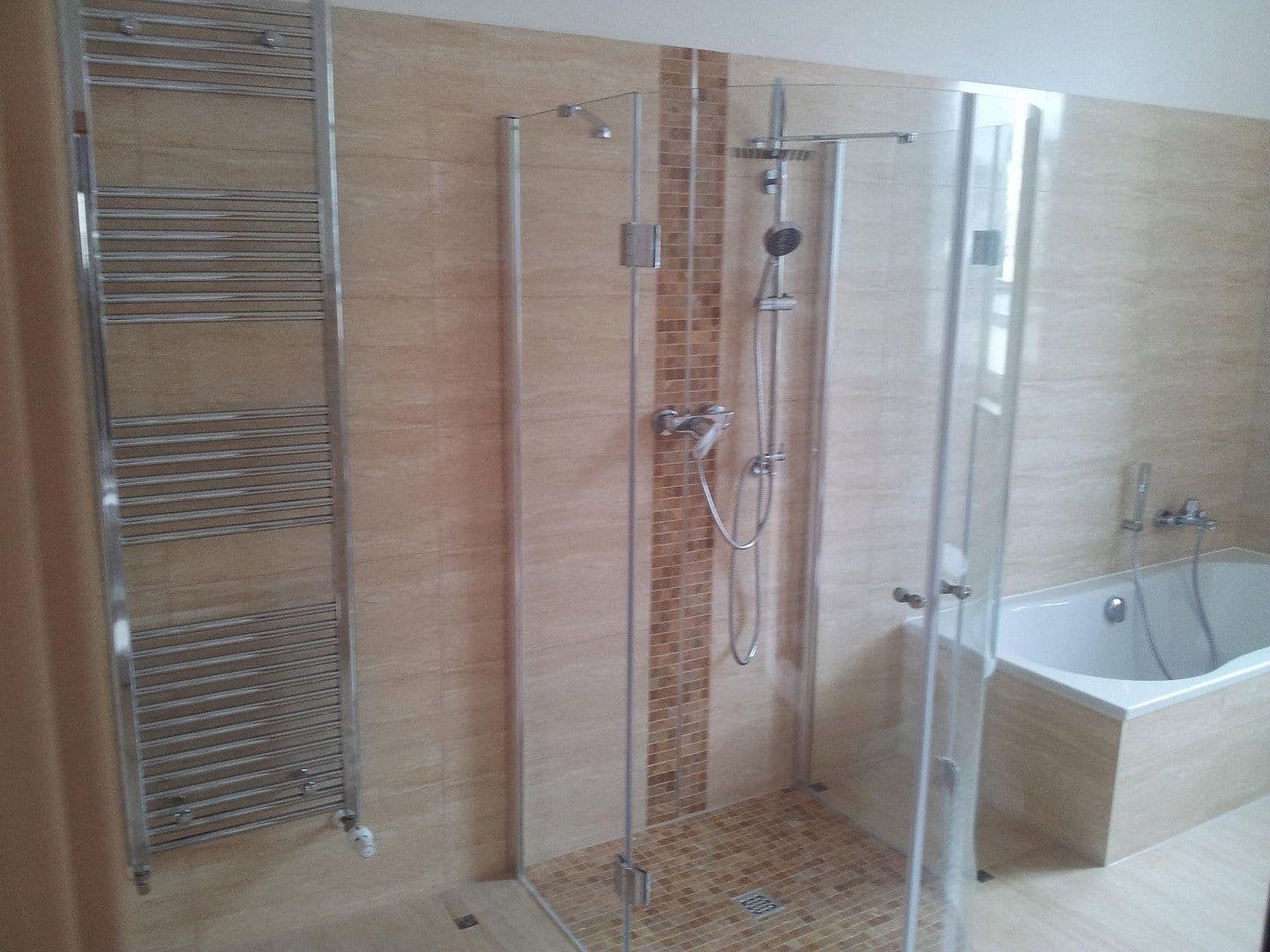 Pronájem bytu 2+1 86 m², Lehrte, Dolní Sasko Pronájem bytu 2+1 86 m², Lehrte, Dolní Sasko