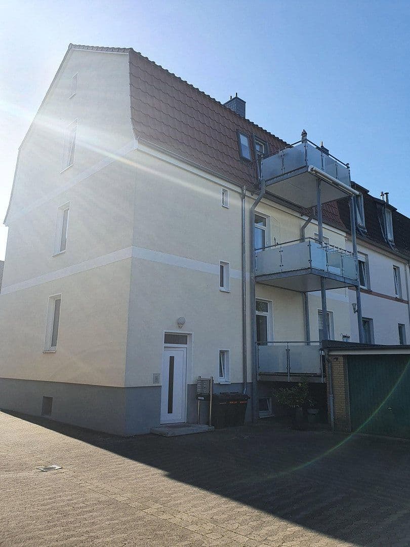 Pronájem bytu 2+1 86 m², Lehrte, Dolní Sasko Pronájem bytu 2+1 86 m², Lehrte, Dolní Sasko