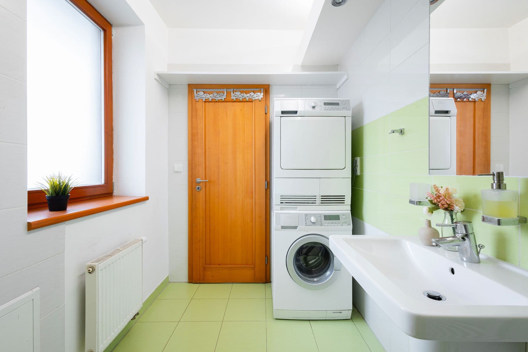 Prodej domu 161 m², pozemek 384 m², Kriketová, Říčany, Středočeský kraj Prodej domu 161 m², pozemek 384 m², Kriketová, Říčany, Středočeský kraj