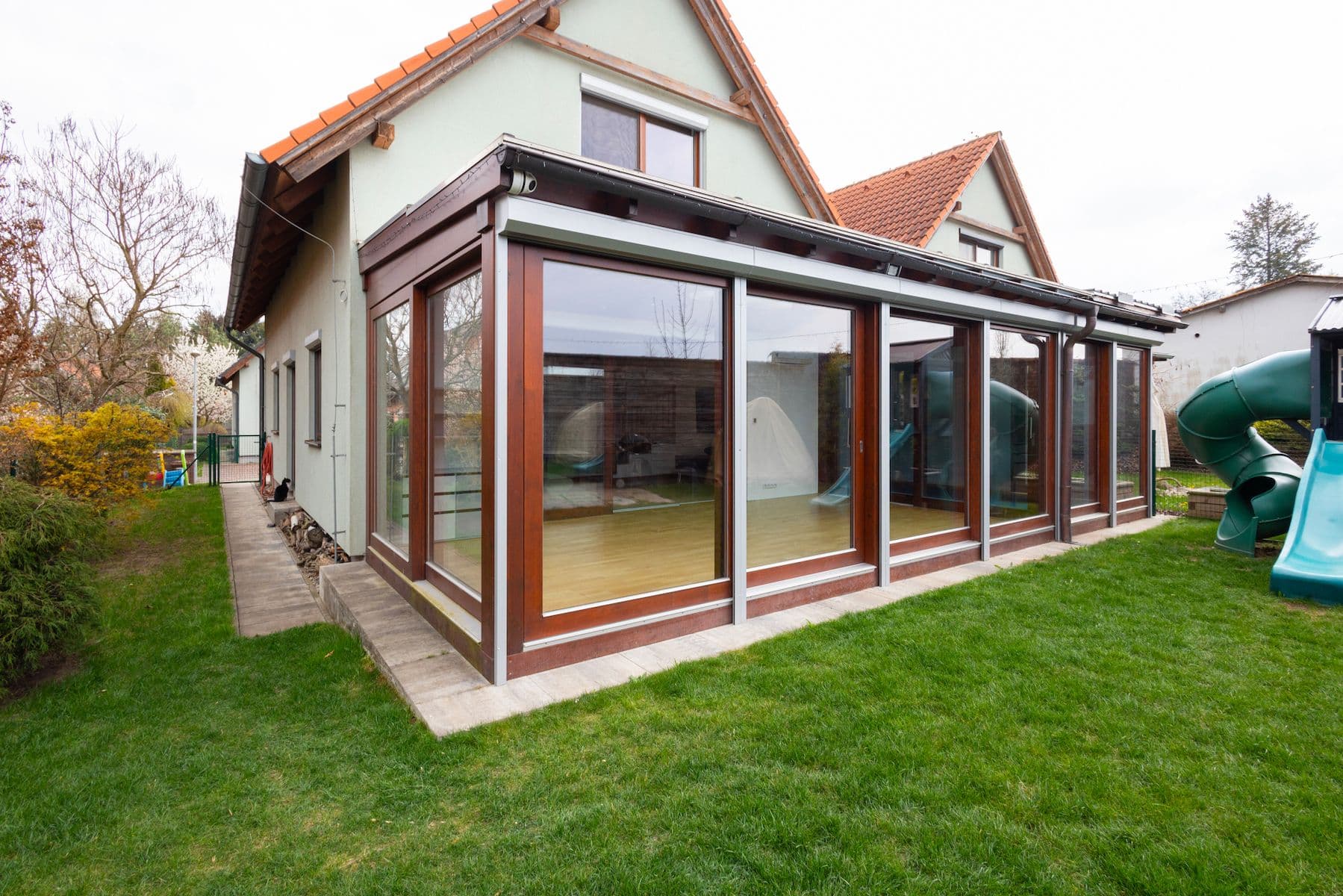 Prodej domu 161 m², pozemek 384 m², Kriketová, Říčany, Středočeský kraj Prodej domu 161 m², pozemek 384 m², Kriketová, Říčany, Středočeský kraj