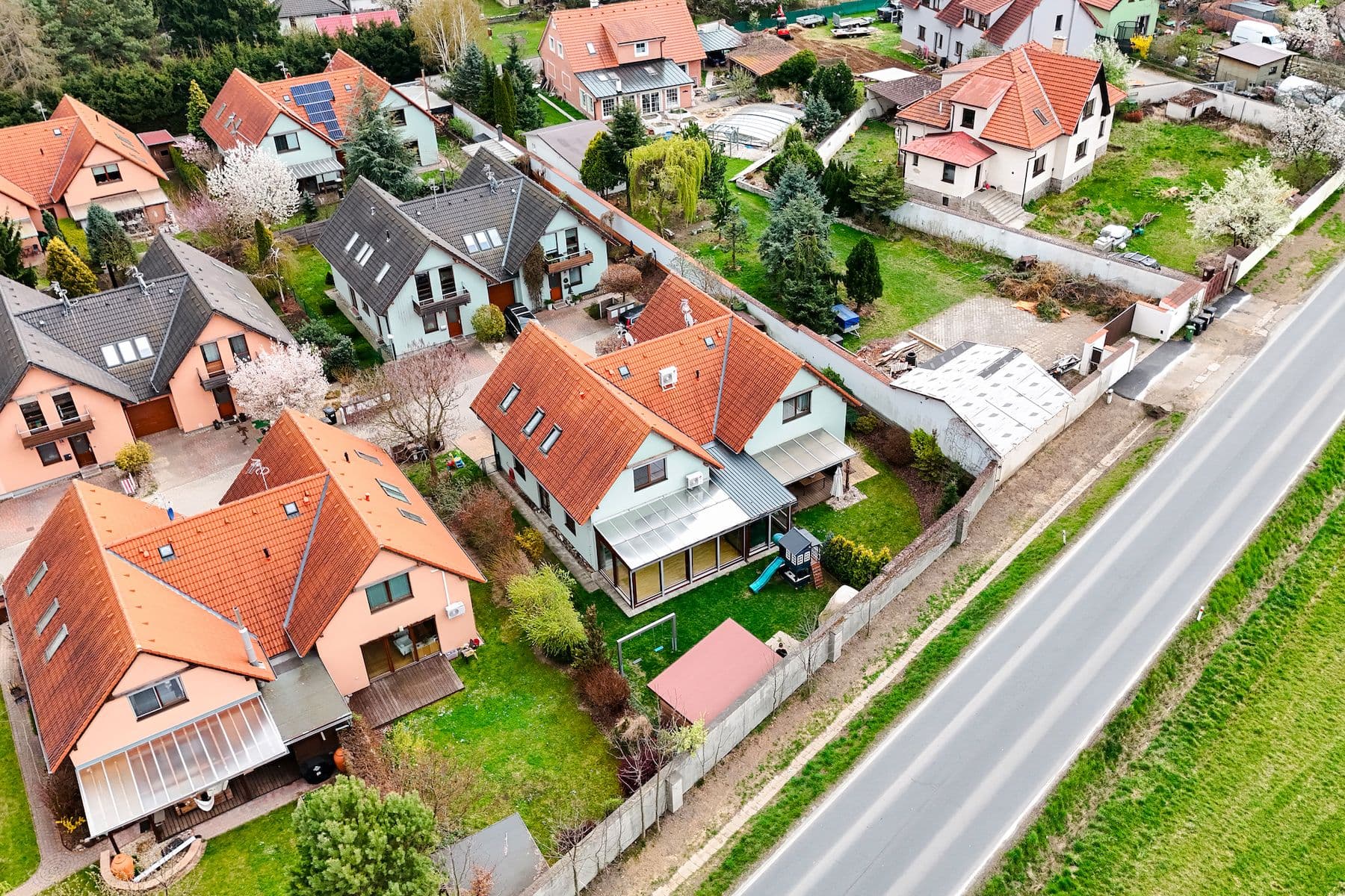 Prodej domu 161 m², pozemek 384 m², Kriketová, Říčany, Středočeský kraj Prodej domu 161 m², pozemek 384 m², Kriketová, Říčany, Středočeský kraj