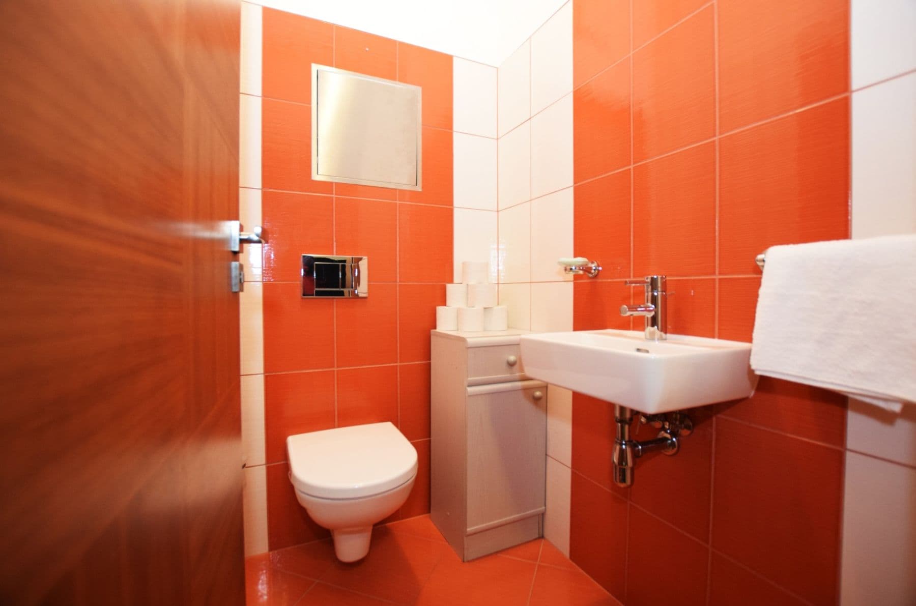 Pronájem bytu 2+kk 65 m², U Uranie, Praha, Praha Pronájem bytu 2+kk 65 m², U Uranie, Praha, Praha